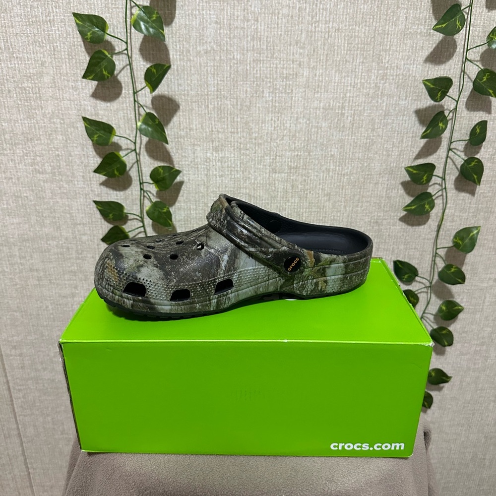 Crocs Camouflage Pattern Clogs - image 1